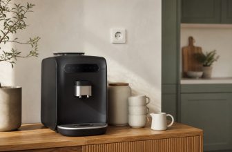 Kaffeestation in der Küche einrichten - Sideboard, Maße und Stauraum ( KI,Symbolbild)