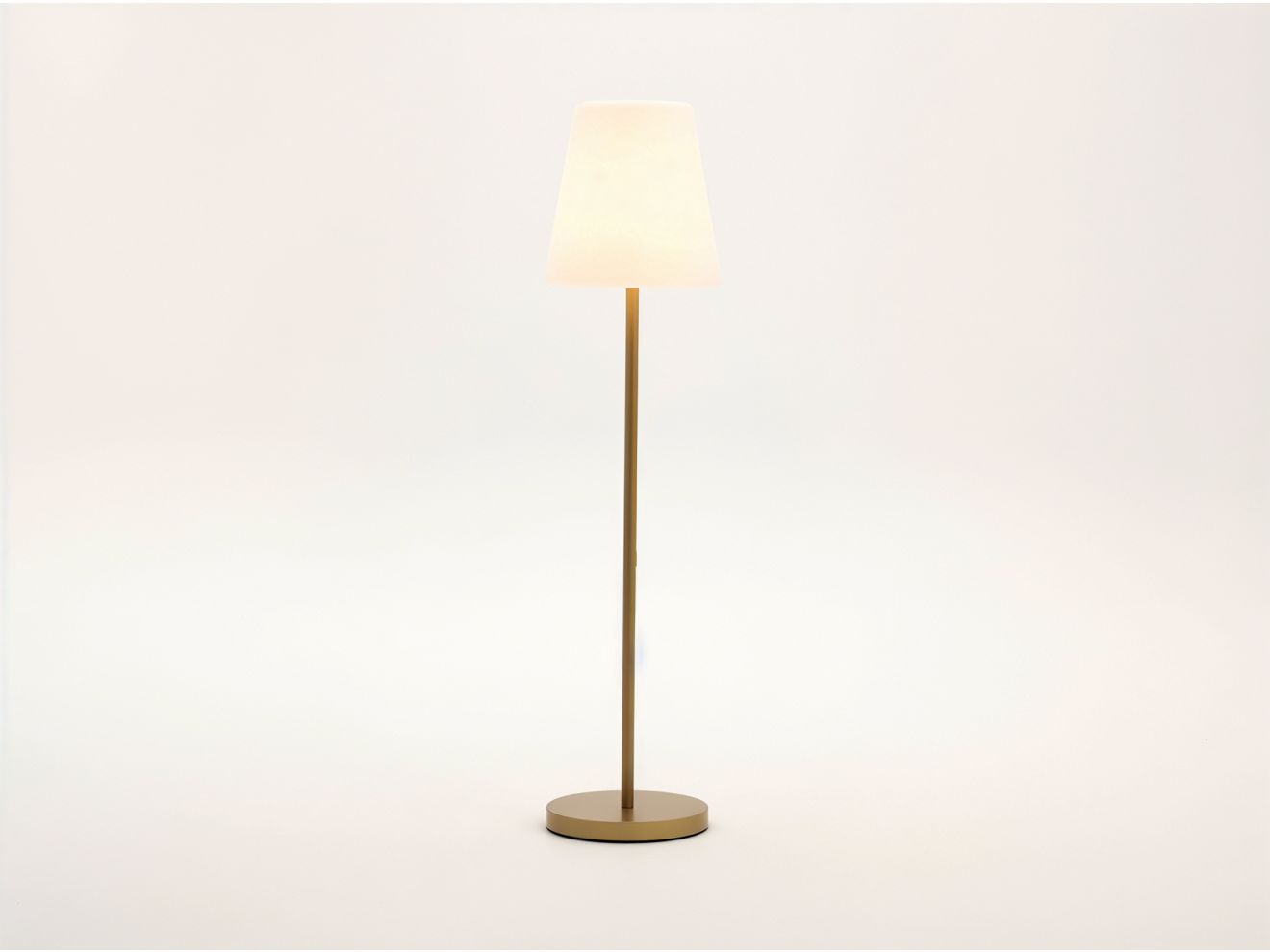 New Garden Lola Slim Solar-Stehlampe für draußen LED aufladbar dimmbar ø 44 cm (h: 177 cm)
