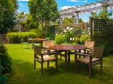 Warmer Minimalismus im Garten: So wird Terrasse und Outdoor-Wohnzimmer 2026 gemütlich