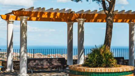 Brauche ich für eine Pergola eine Baugenehmigung?